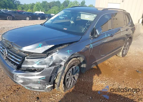 2018 Volkswagen Tiguan 2.0T Se/2.0T Sel z USA, uszkodzony, nr VIN 3VV3B7AX5JM003469